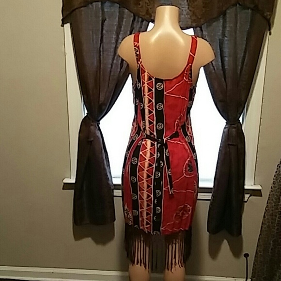 Dress - Picture 3 of 3
